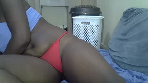 LILIAN online show from March 17, 8:30 am