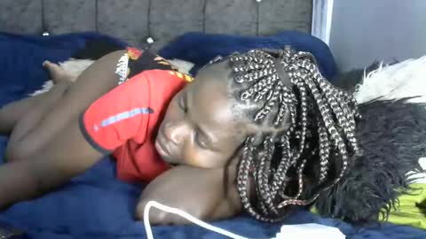 prettynancy19 online show from March 5, 7:56 pm