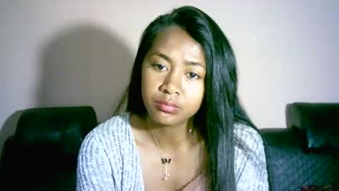 Snapshot of prettysexy3601 chatting on October 4, 2:20 am prettysexy3601 online show from October 4, 2:20 am