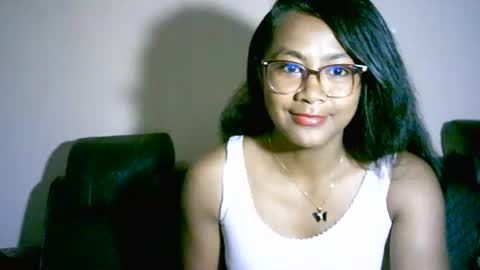 prettysexy3601 online show from April 3, 2:40 am