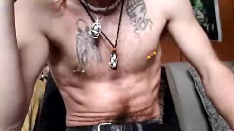 prettysolidd7 online show from January 13, 2:42 pm