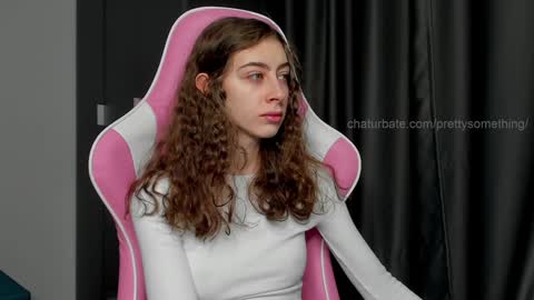 Snapshot of prettysomething chatting on February 4, 7:07 am Sophie next stream will be at Monday i will wait you guys online show from February 4, 7:07 am