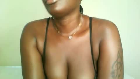 prettyvishy online show from April 24, 6:59 am