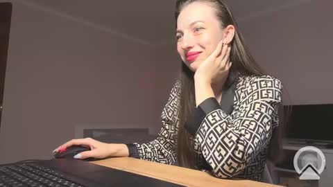 prettyyy_angel online show from October 25, 10:36 am