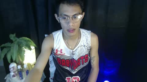 Snapshot of prince_gray69 chatting on October 7, 7:59 am Prince online show from October 7, 7:59 am