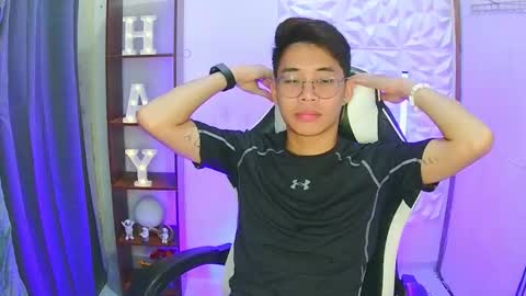 prince_harrison online show from October 31, 8:04 am