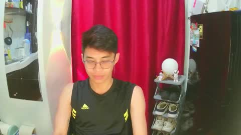 Snapshot of prince_harrison chatting on October 7, 6:04 pm prince_harrison online show from October 7, 6:04 pm