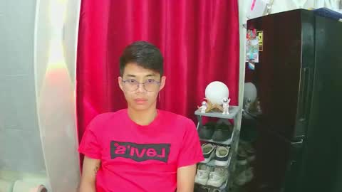 Snapshot of prince_harrison chatting on October 9, 6:46 pm prince_harrison online show from October 9, 6:46 pm
