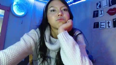 Snapshot of princess_elia chatting on October 19, 1:21 am Elia online show from October 19, 1:21 am