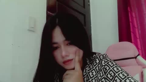 princessaliana online show from December 5, 6:04 am