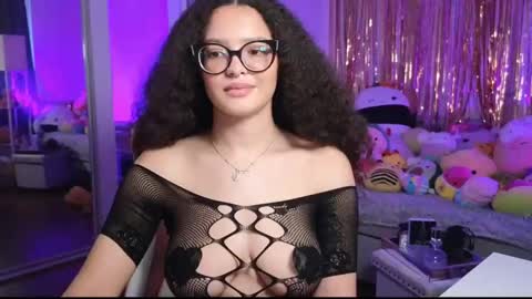 Amber online show from March 13, 11:30 pm