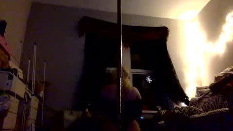 princessanikaxo online show from April 28, 10:47 pm