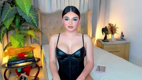 PrincessDONT FORGET TO FOLLOW ME online show from November 28, 11:06 am