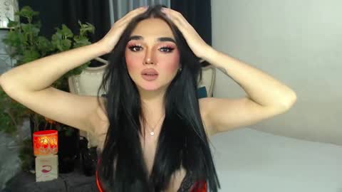 Snapshot of princesshugecumontop chatting on February 26, 4:16 pm PrincessDONT FORGET TO FOLLOW ME online show from February 26, 4:16 pm