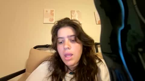 Snapshot of princesslaylaa chatting on September 28, 3:37 am princessviccxo online show from September 28, 3:37 am