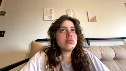 Snapshot of princesslaylaa chatting on September 14, 9:49 pm princessviccxo online show from September 14, 9:49 pm