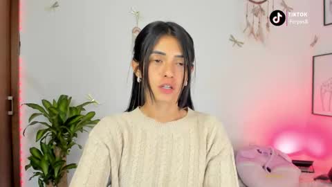 princessluna_14 online show from February 11, 10:13 pm