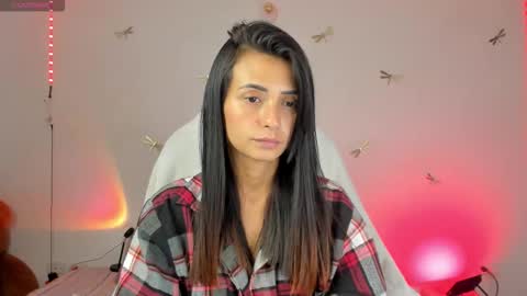 Snapshot of princessluna_14 chatting on October 14, 11:30 pm princessluna_14 online show from October 14, 11:30 pm