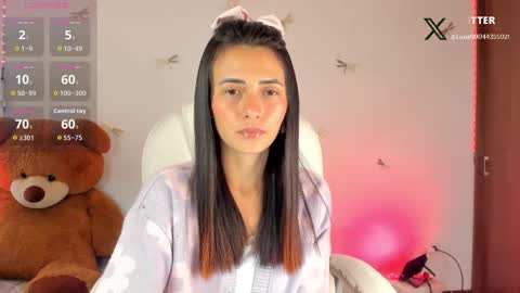 Snapshot of princessluna_14 chatting on October 19, 9:30 pm princessluna_14 online show from October 19, 9:30 pm
