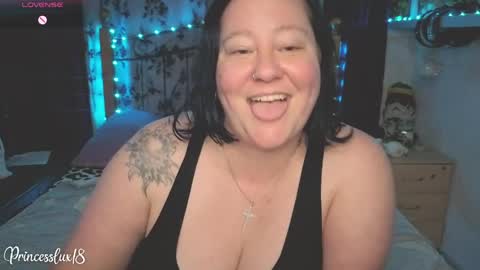 Lux Alot Luxi online show from April 30, 8:57 pm