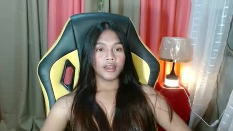 Snapshot of princessrynn chatting on October 9, 7:14 am princessrynn online show from October 9, 7:14 am