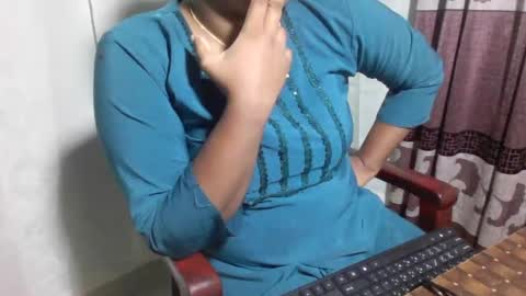 Priyonti ganguli online show from October 12, 12:25 am