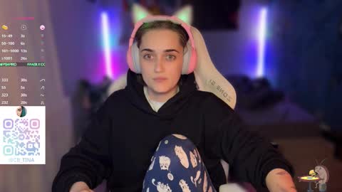 Queen of Pain online show from February 2, 3:59 am