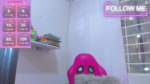 psique_naughty2 online show from January 7, 5:29 pm