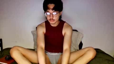 publicplayyy online show from February 13, 4:05 am