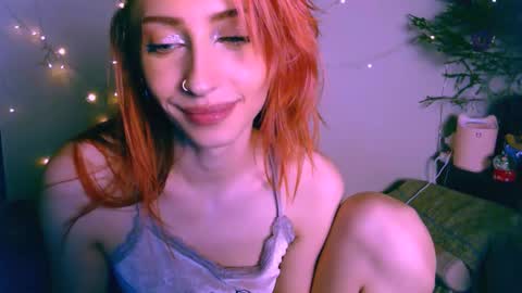 Snapshot of pufpufog chatting on January 11, 6:33 pm EsteticHouse online show from January 11, 6:33 pm
