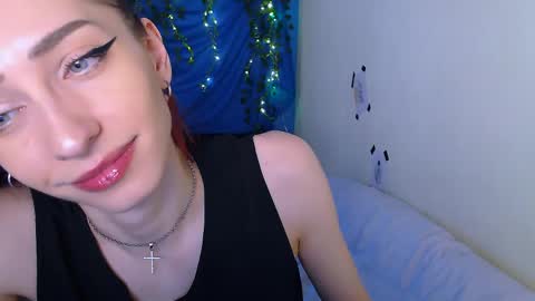 EsteticHouse online show from April 6, 2:29 pm