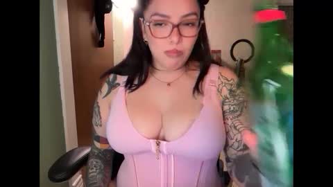 Pumpkin bunny online show from September 26, 1:02 am