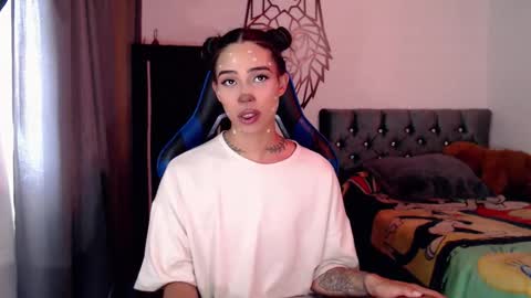 Cris online show from October 21, 7:06 pm