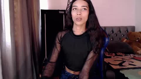 Cris online show from September 8, 6:18 pm