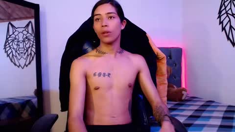 Cris online show from March 4, 3:26 pm