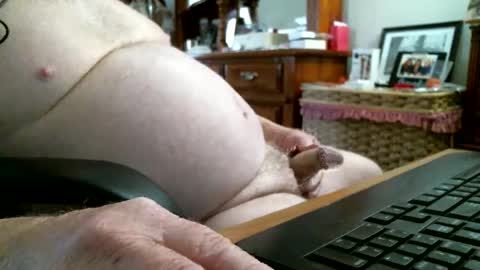 puppydog56 online show from November 5, 4:09 pm