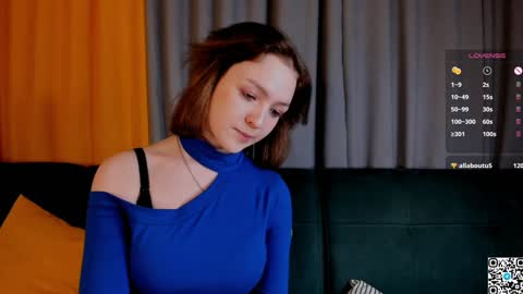 Sophie online show from December 18, 2:17 pm