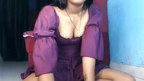 Snapshot of pureannuals chatting on October 18, 3:33 am Pureannuals online show from October 18, 3:33 am