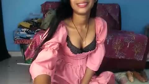 Snapshot of pureannuals chatting on September 19, 4:38 am Pureannuals online show from September 19, 4:38 am