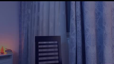 Isabelle online show from September 22, 6:12 pm