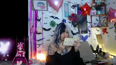 purplekattlyn online show from April 2, 10:00 am