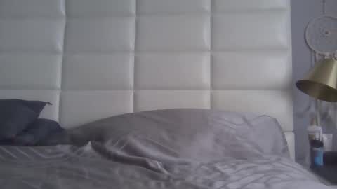 Snapshot of purplelotusgirl chatting on September 28, 1:09 pm purplelotusgirl online show from September 28, 1:09 pm