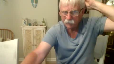 purpleshroom online show from October 2, 3:38 am