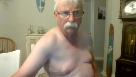 purpleshroom online show from April 7, 3:52 am