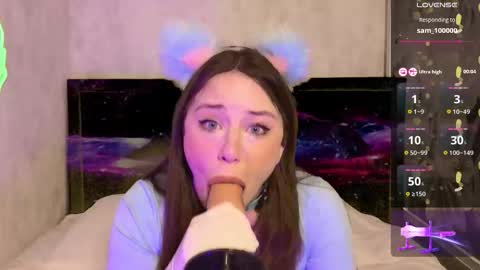 Snapshot of pussy_asmr chatting on October 28, 7:15 pm Monica online show from October 28, 7:15 pm