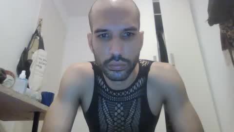 pussyboy32947 online show from October 20, 1:21 am