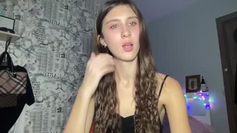 pussygirl007 online show from January 9, 8:34 am