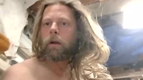 pussylicker517038 online show from December 17, 9:39 am