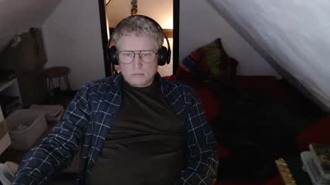 pussylovercb online show from April 22, 7:59 am