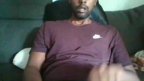 Snapshot of python974 chatting on February 22, 1:35 pm Python online show from February 22, 1:35 pm